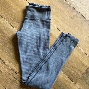 Reversible lululemon leggings